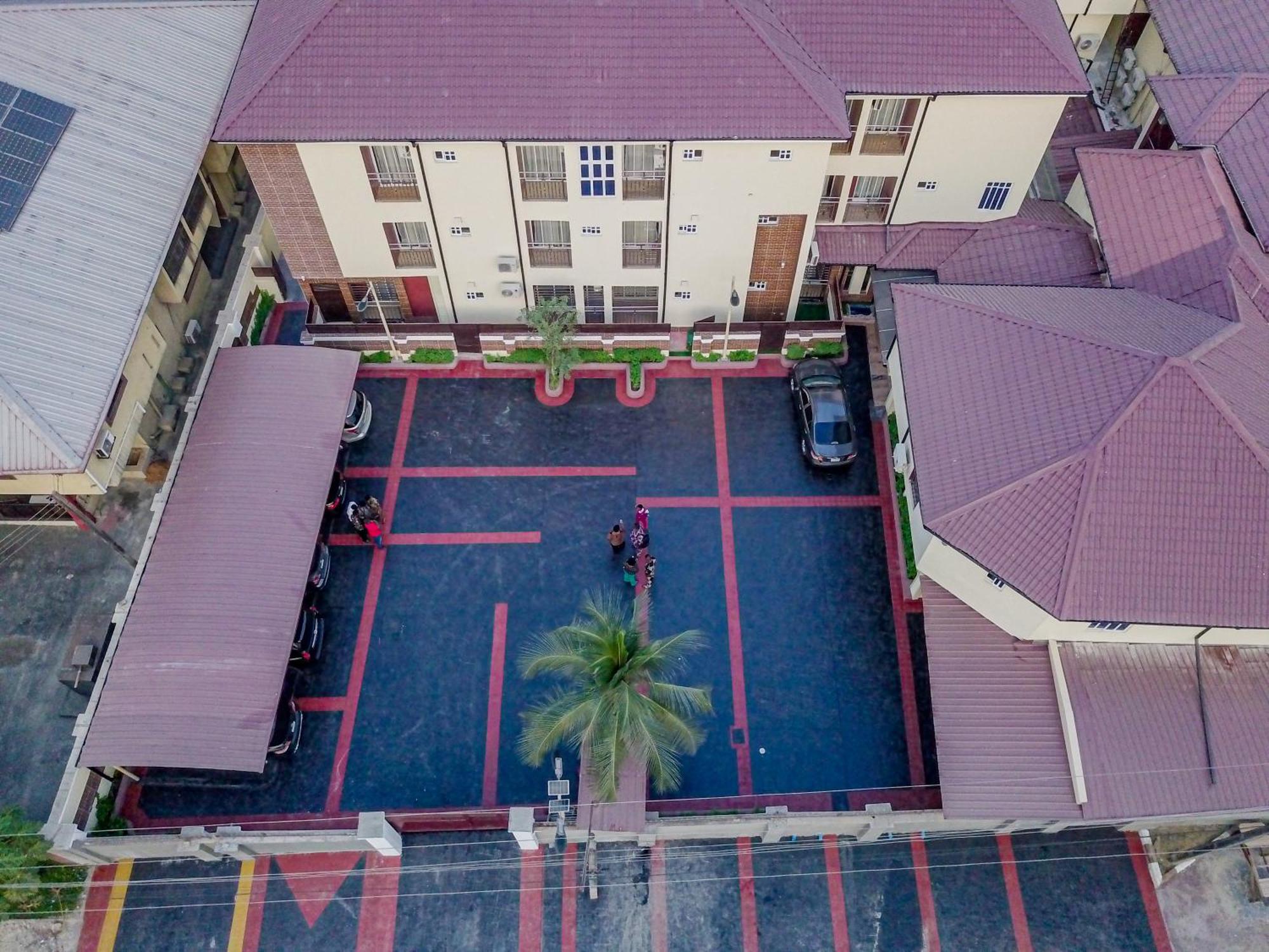 Villa Hilton Hotels Uyo Luaran gambar