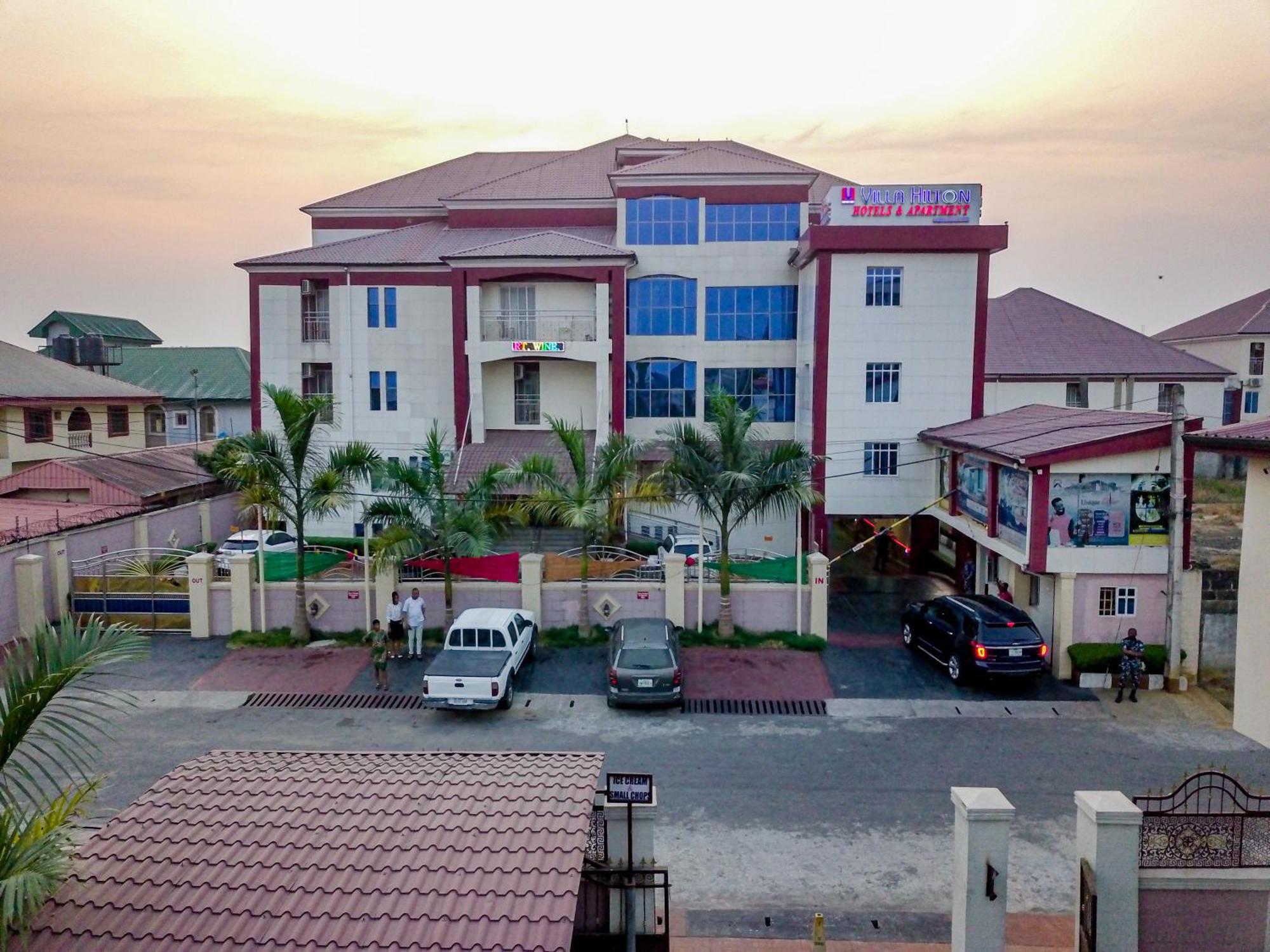 Villa Hilton Hotels Uyo Luaran gambar