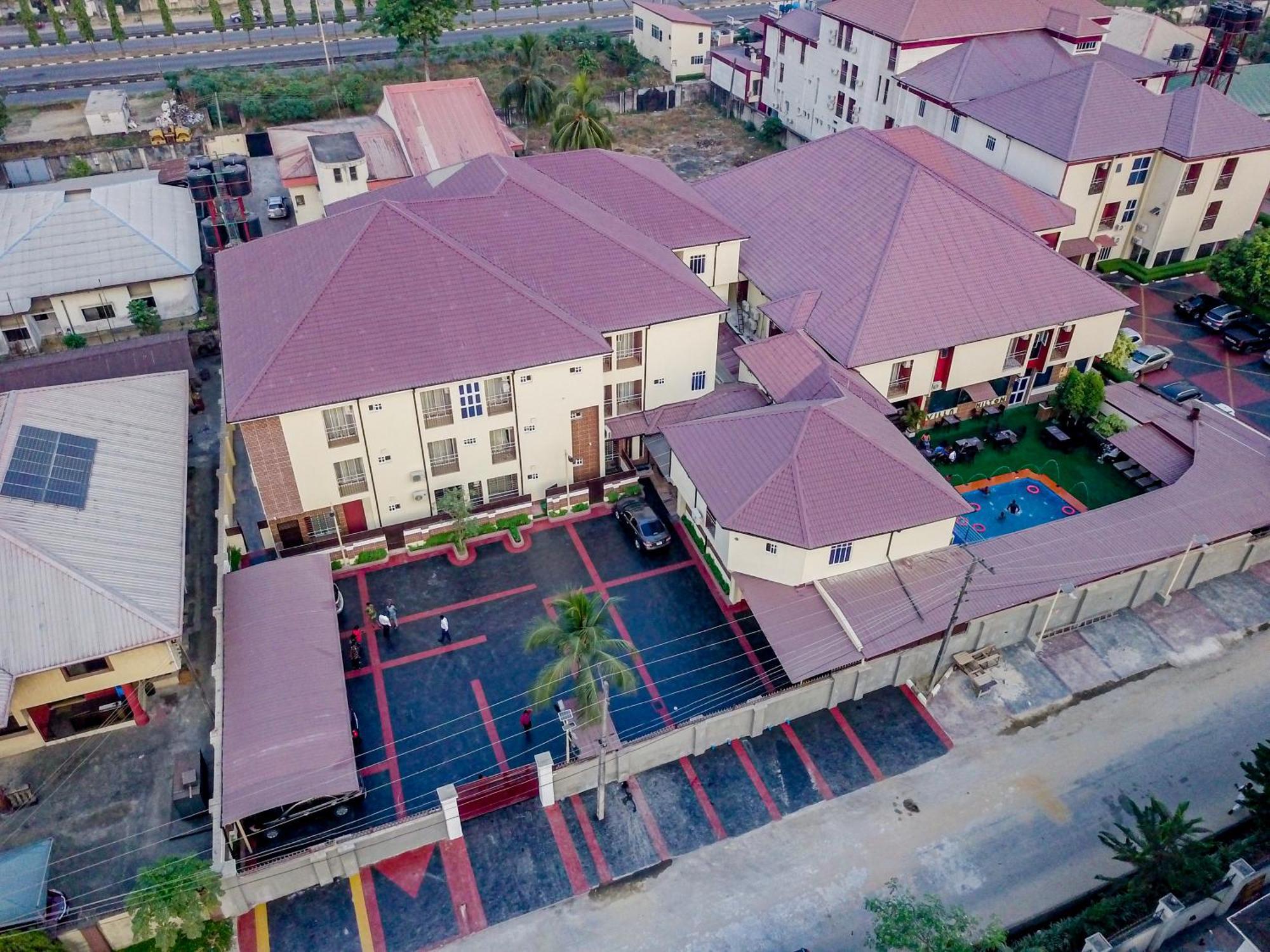 Villa Hilton Hotels Uyo Luaran gambar