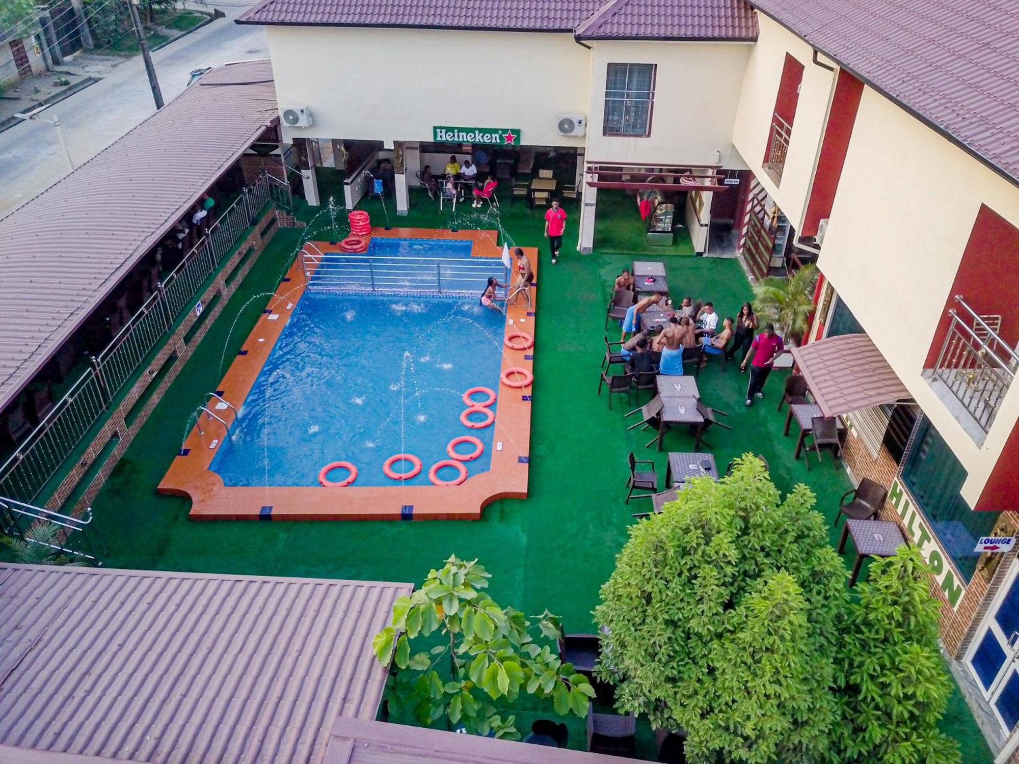 Villa Hilton Hotels Uyo Luaran gambar